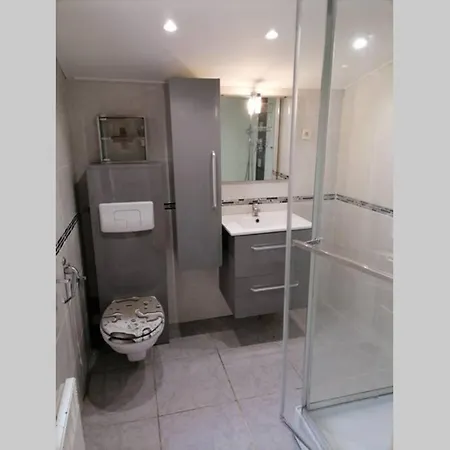 Maison Climatisee ,2 Chambres, Parking Compris בית נופש לה קיוטאט