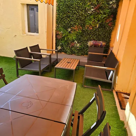 Maison Climatisee ,2 Chambres, Parking Compris Дом отдыха Ла-Сьота