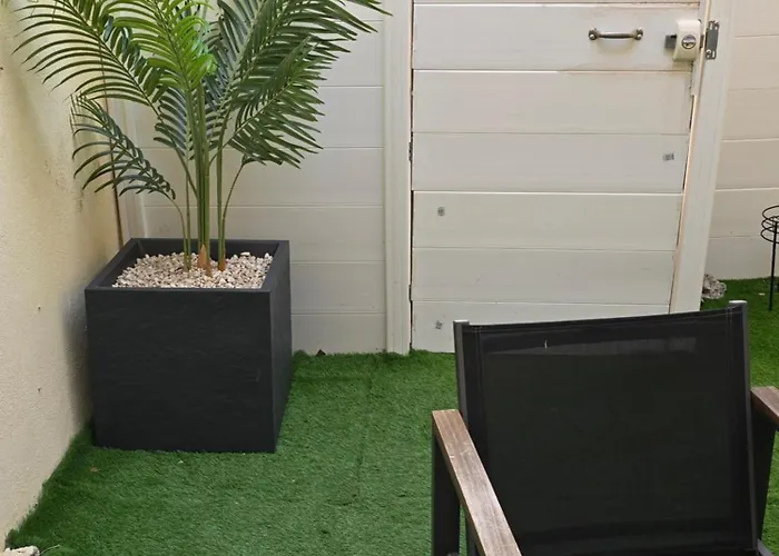 بيت للعطل Maison Climatisee ,2 Chambres, Parking Compris *