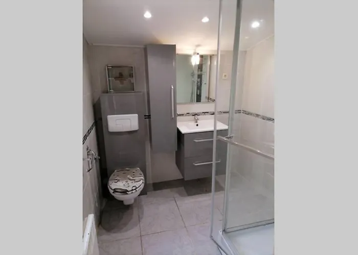 Maison Climatisee ,2 Chambres, Parking Compris بيت للعطل لا سيوتا